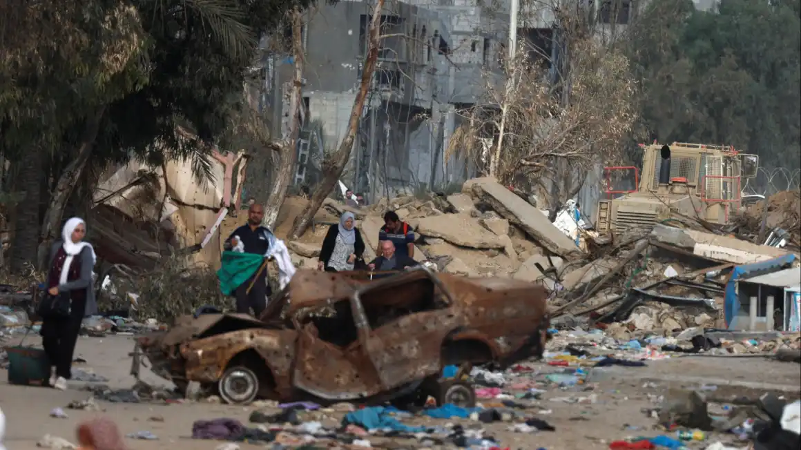 Las fuerzas israelíes avanzan en la ciudad de Gaza mientras Netanyahu se resiste a los llamamientos de alto el fuego